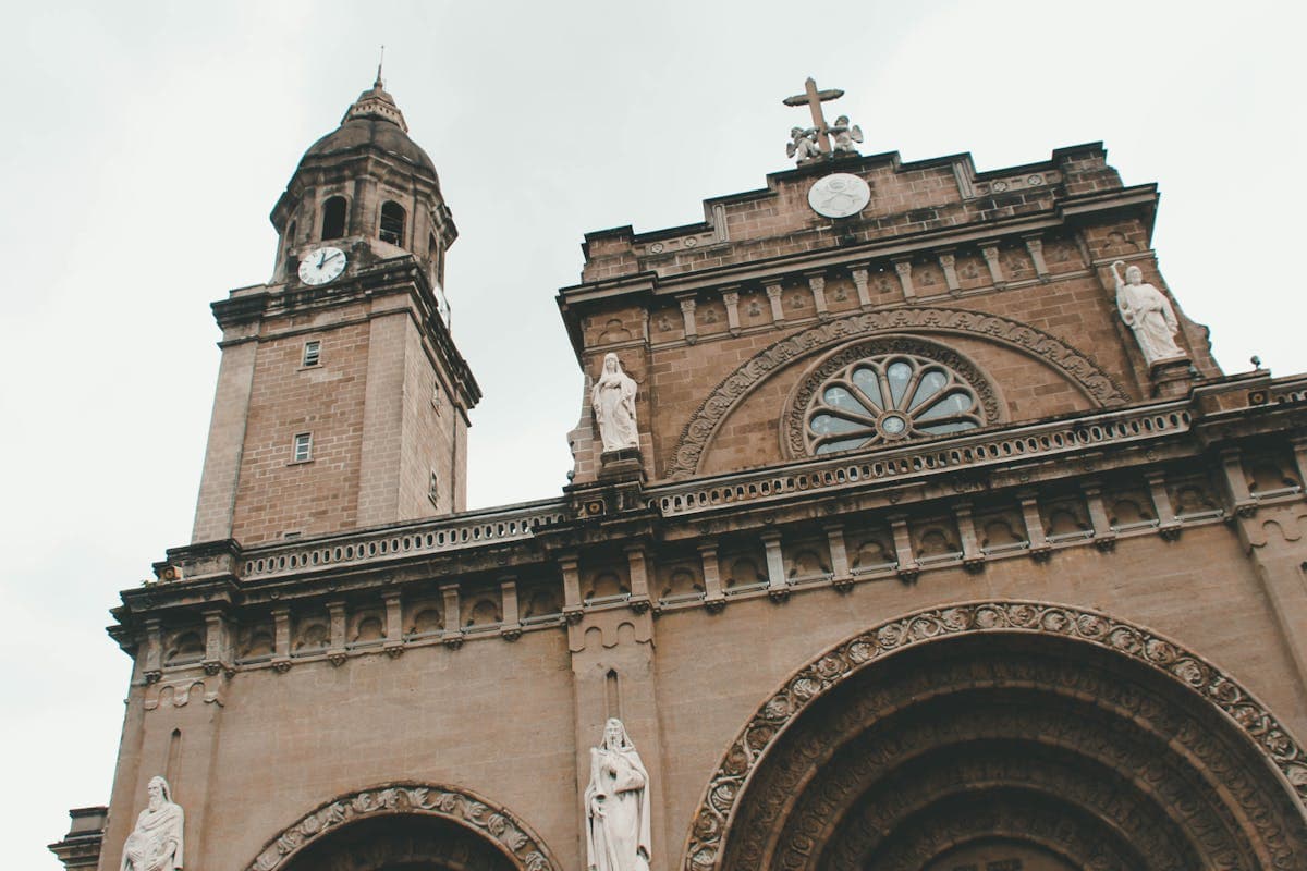 Intramuros Walking Tour: Step Back in Time in Manila